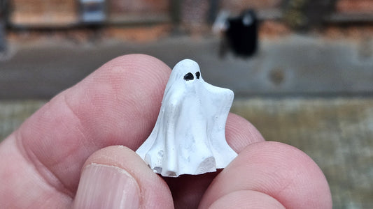 Geist / Gespenst Resin-Figur - optional bemalt