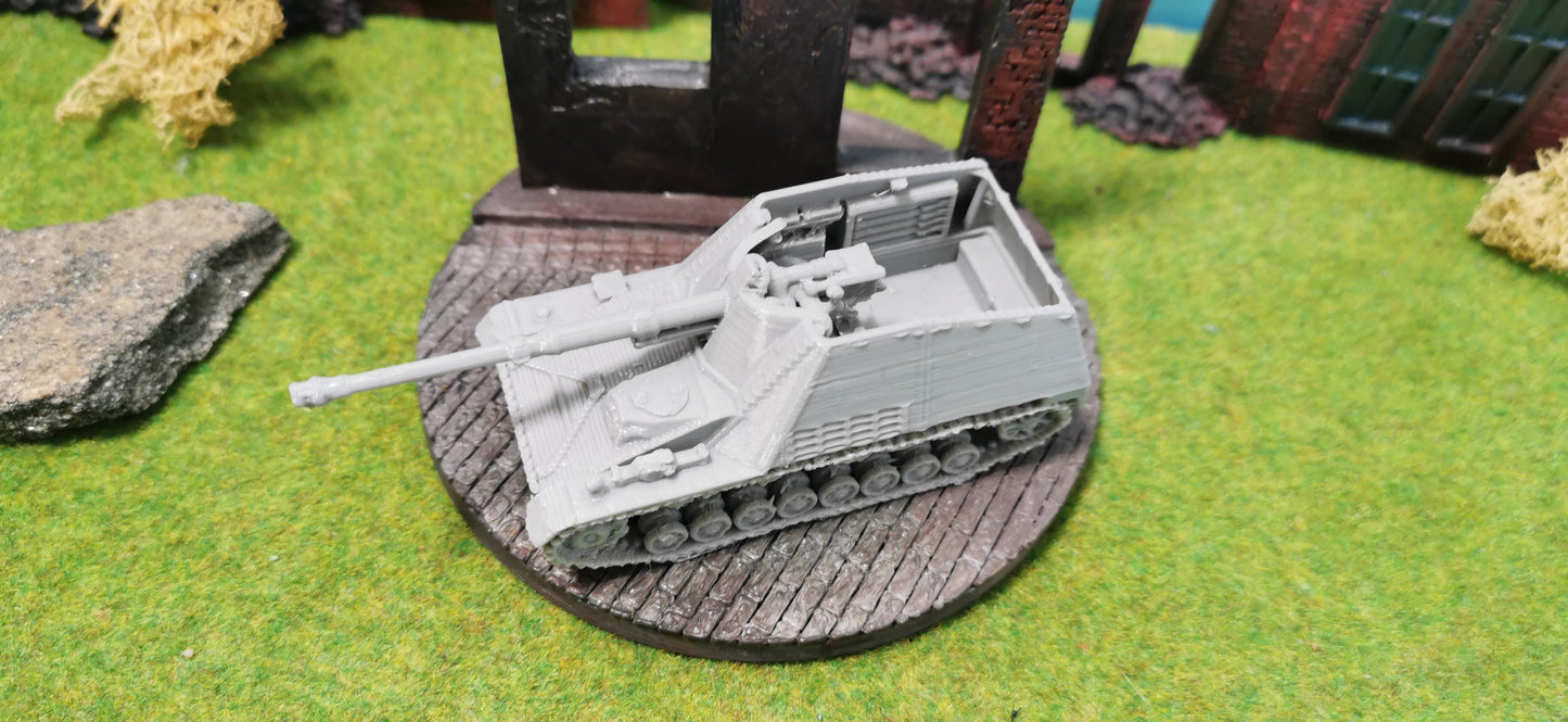 Panzerjäger Sd.Kfz. 164 "Nashorn"