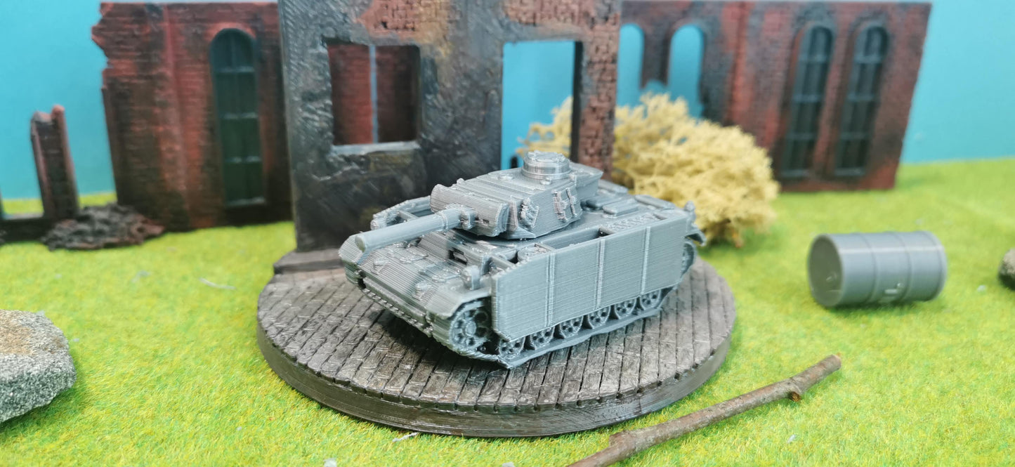 Sd.Kfz. 141/3 "Flammpanzer III" mit Schürzen