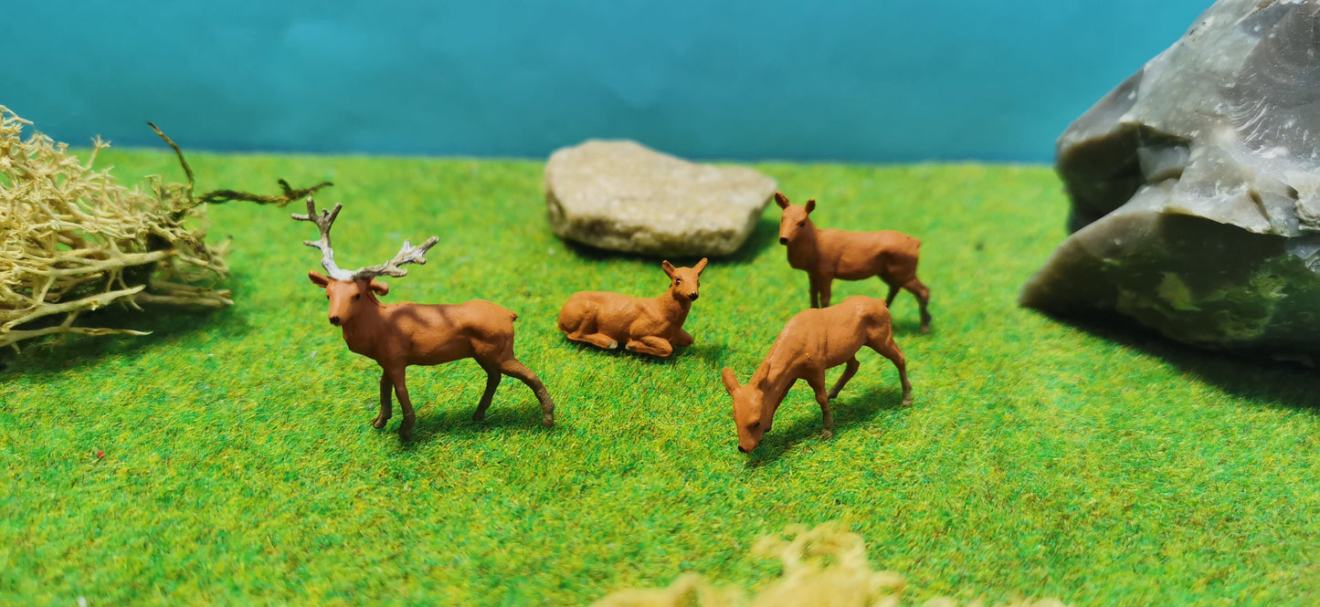 4x Rehe Hirsch Hirschkuh Reh Figuren Set Tiere 1:87 (H0) - bemalt