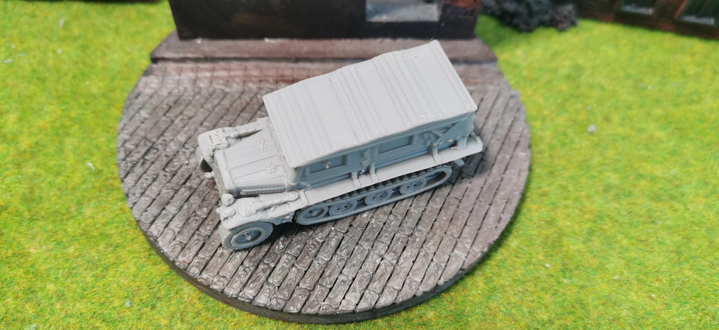 Sd.Kfz. 10 Halbkettenfahrzeug "geschlossen"
