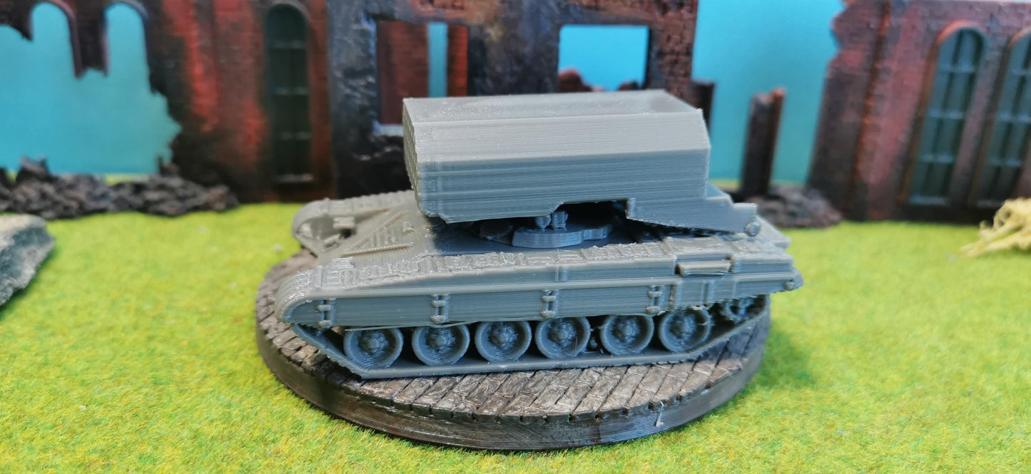 TOS-1 Buratino schwerer gepanzerter Mehrfachraketenwerfer