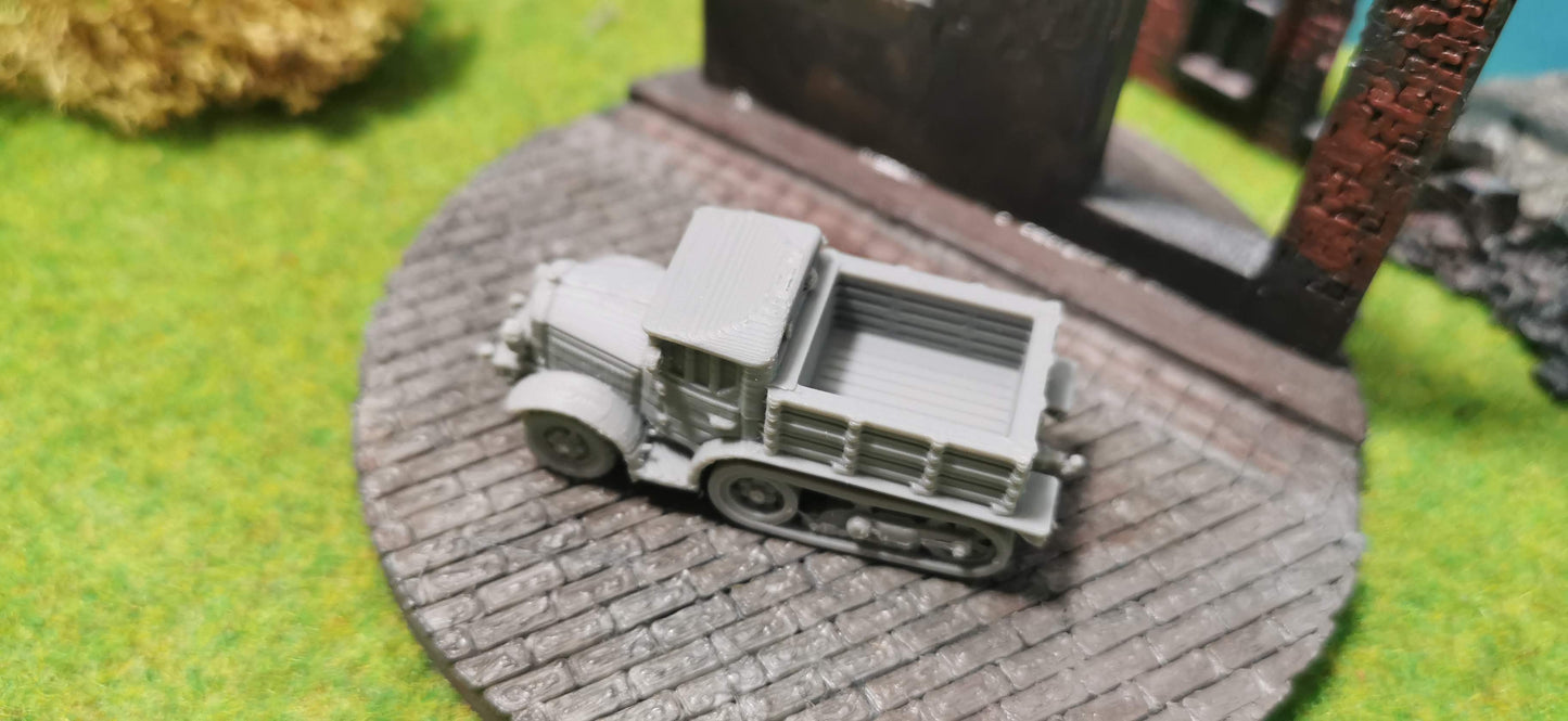 Wehrmacht UNIC P107 Halbkettenfahrzeug "Pionier Traktor"