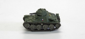 PRAGA R1 light tank