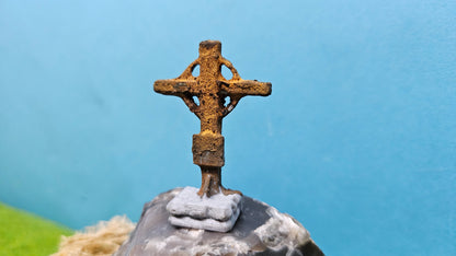 Gipfelkreuz für Diorama, Eisenbahn in Echtrost