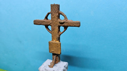 Gipfelkreuz für Diorama, Eisenbahn in Echtrost