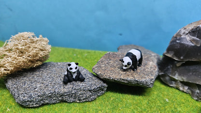 2x Pandas Panda Bären aus Resin 1:87 (H0) - bemalt oder unbemalt