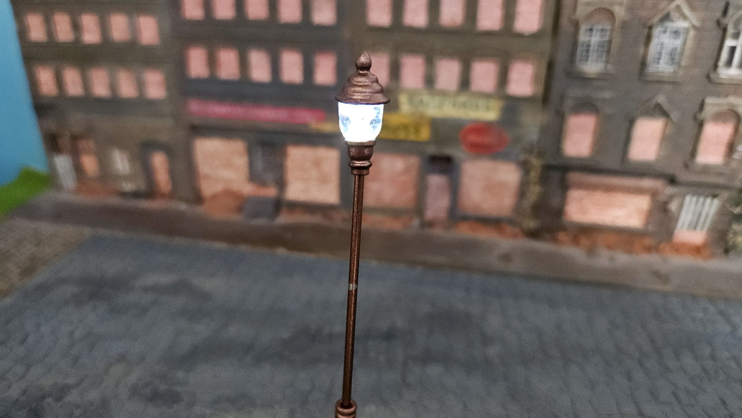 5x LED Parklampen "Kupfer" Parkleuchten 3V Höhe ca. 4,7cm für H0 TT N