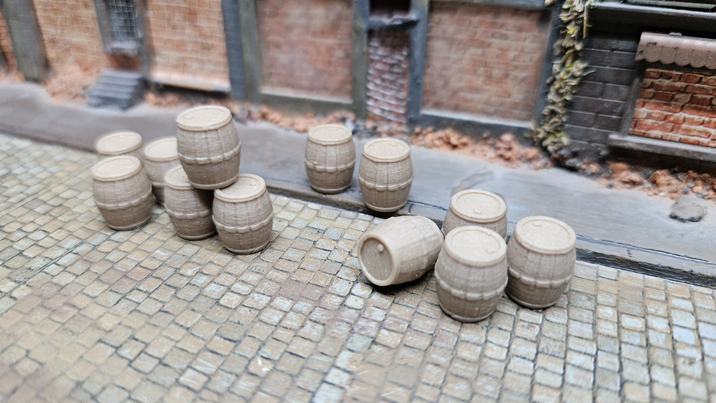 Weinfässer, Bierfässer aus Holz für Brauerei etc.