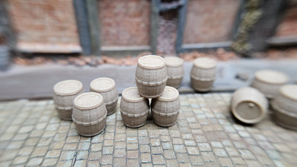 Holzfässer Bierfässer Holz Fässer Brauerei Lager Ladegut Wein Whisky