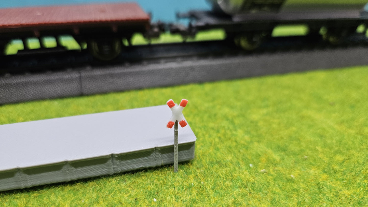 10 Stück Andreaskreuze für Bahnübergang etc.