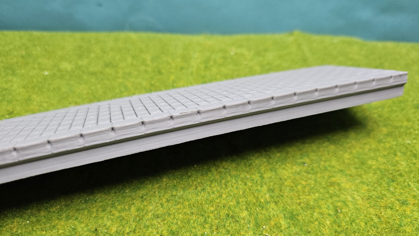 Bahnsteig (H0) 1:87 zweigleisig gepflastert, Element modular erweiterbar