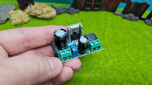 Spannungswandler 3-30V AC/DC Gleichrichter (regelbar)