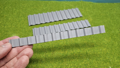 Spundwände für Hafengebiet oder Baustelle – unbemalt oder Rostlook