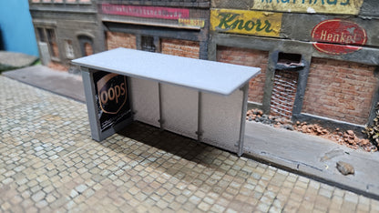 Bushaltestelle als Bausatz oder bemalt (inkl. Graffiti) ggf. LED Beleuchtet