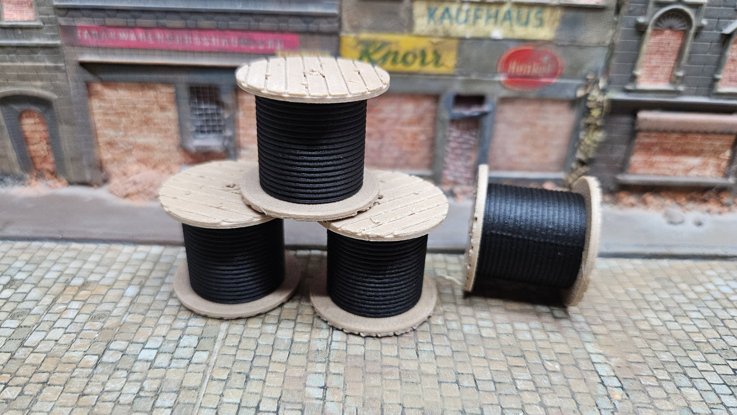1x oder 4x Kabeltrommel "Schwarz" als Ladegut