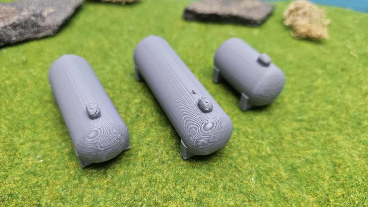 3x verrosteter LPG Tank im Echtrost-Look oder unbemalt