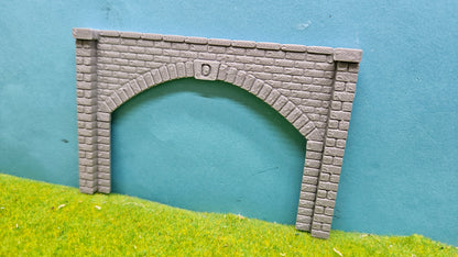 Tunneleinfahrt "gemauert" 92mm für Spur N