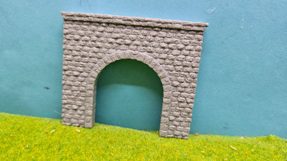 Tunneleinfahrt "Eingleisig" alte Steinoptik für Spur N