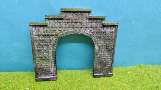 Tunneleinfahrt "gemauert" 87x76mm für Spur N