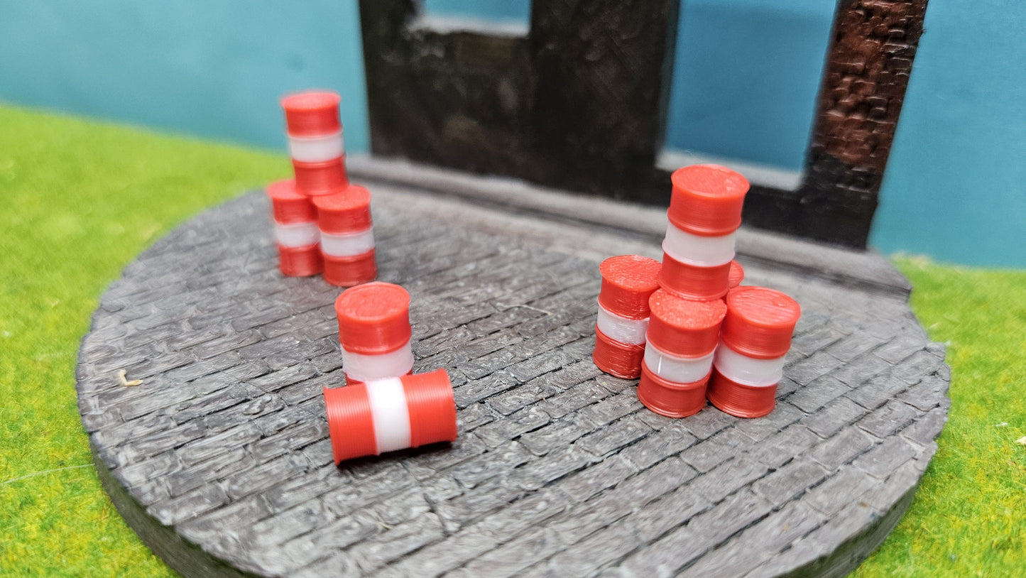 Ölfässer Metallfass als Ladegut für Bahn und LKW