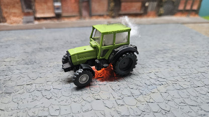 Diverse brennende H0 Autos "Krawalle" + Feuer LED (1:87)