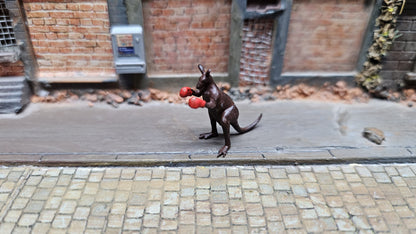 Känguru Resin Figur beim Boxen mit Boxhandschuhen - optional bemalt