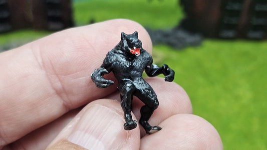 Werwolf aus Resin - wahlweise bemalt