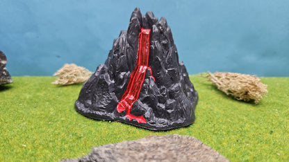 Ausbrechender Vulkan für Spur N & Z - fertig bemalt