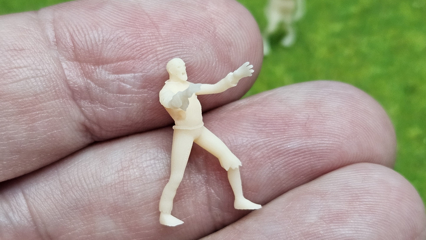 7x Zombie Set / Untote aus Resin