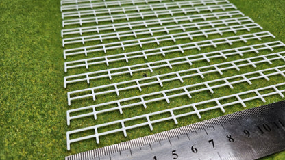 12 Stück "Koppel-Zaun" Weidezaun in weiß (1:87) H0