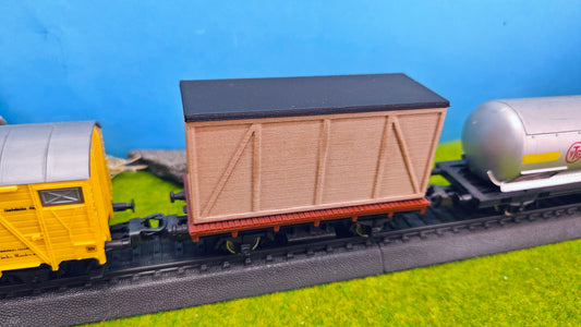 Ladegut „Große Holz-Transportkiste“ für Tiefladewagen