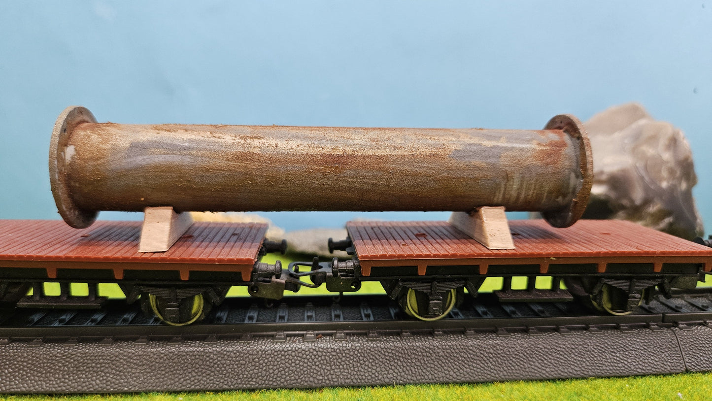 Großes Industrie Flanschrohr - Ladegut für Flachwagen, Tiefladewagen