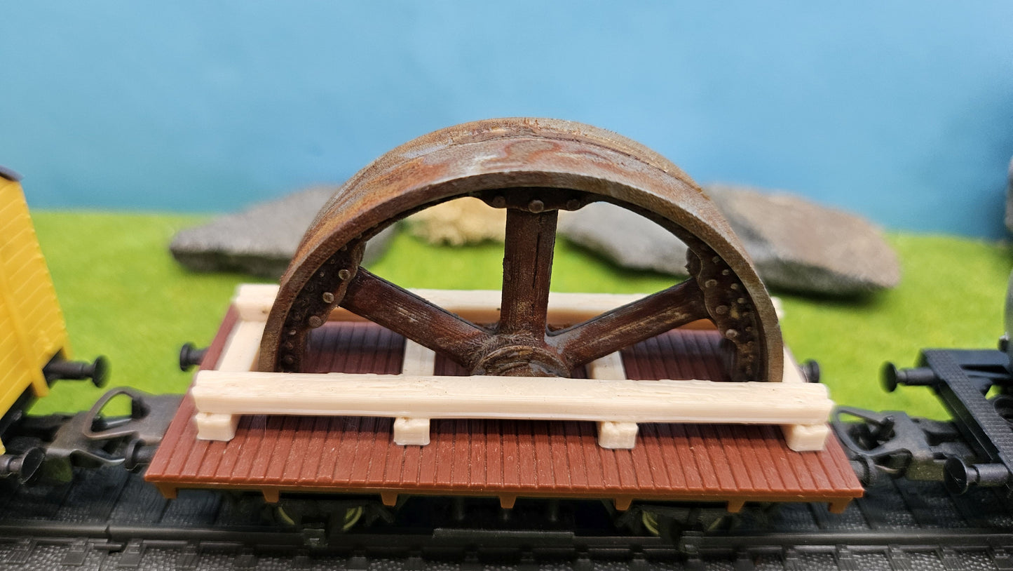 Großes Industrie Schwungrad - Ladegut für Flachwagen, Tiefladewagen