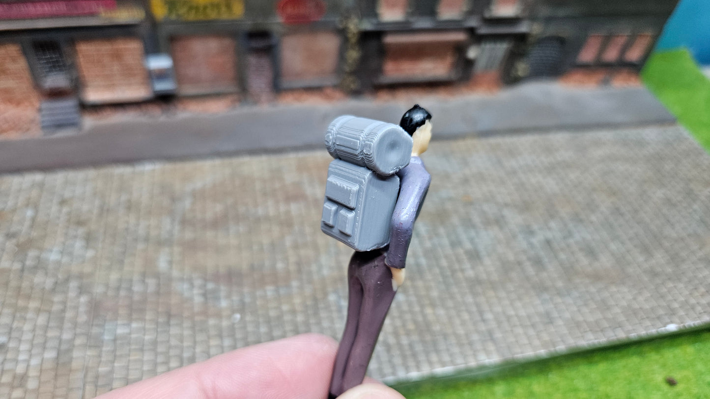 3x Rücksäcke ideal für Bahnhof, Reisende usw.