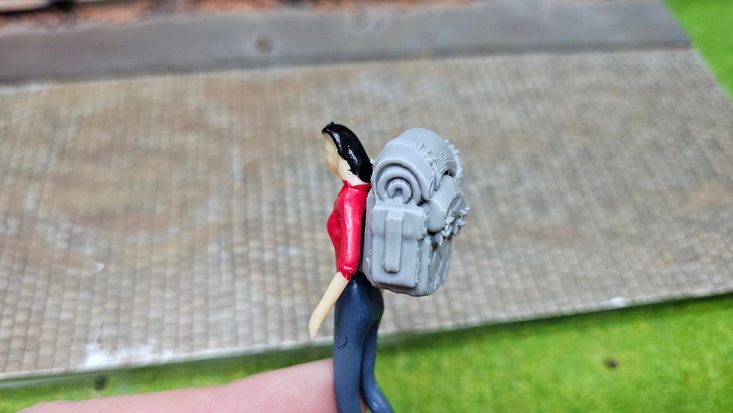 3x Rücksäcke ideal für Bahnhof, Reisende usw.