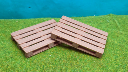 2 Europaletten 1:18 aus Echtholzfilament als Ladegut Palette  Holzpaletten Transportpalette (Kopie)