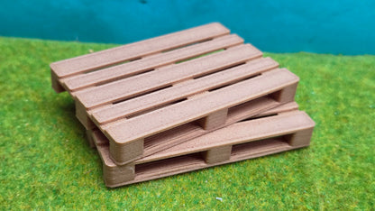 2 Europaletten 1:18 aus Echtholzfilament als Ladegut Palette  Holzpaletten Transportpalette (Kopie)