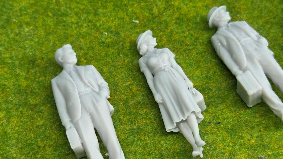4 Zivile Reisende aus Resin – Epoche 1940er–1950er Jahre