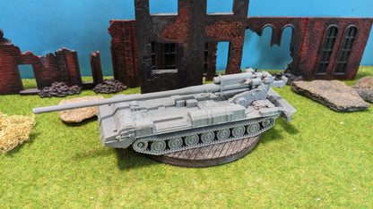 2S7 "Pion" russische Kanonenhaubitze auf Selbstfahrlafette