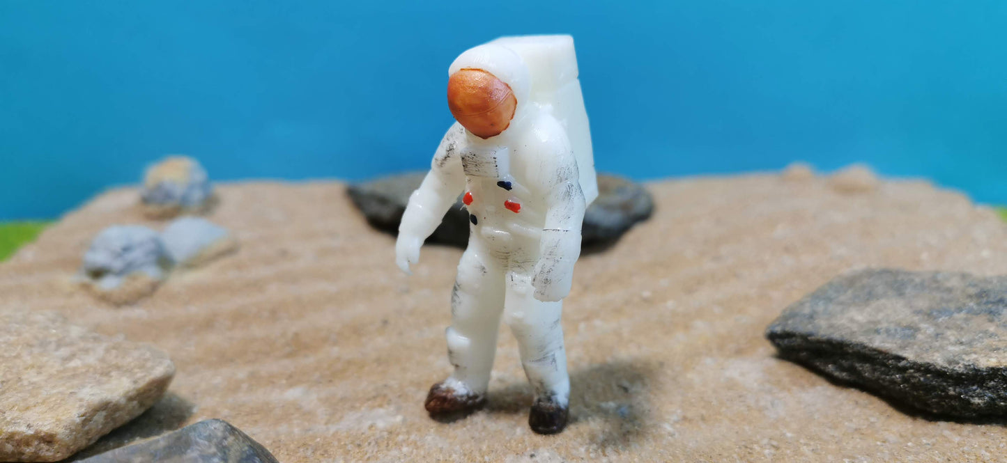 Astronaut für NASA Weltraum Space aus Resin 1:35 (1:32)