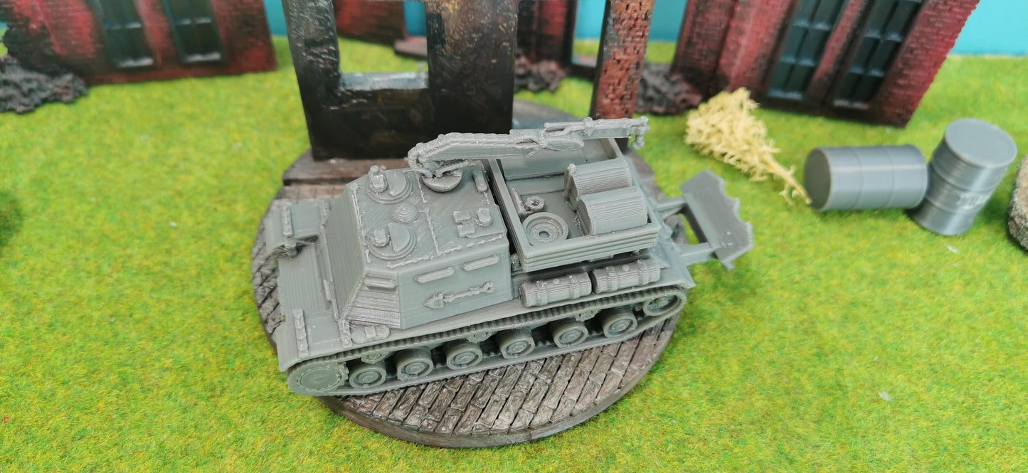 BTT-1 ARV Sowjetischer Bergepanzer mit Kran und Pflug