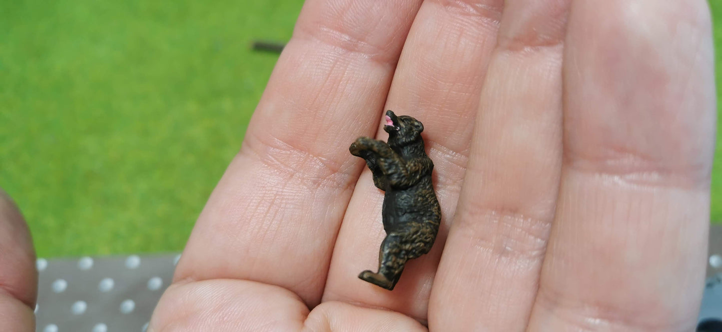 3x Bären Braunbär Grizzly Figuren Set Tiere 1:87 (H0) - bemalt