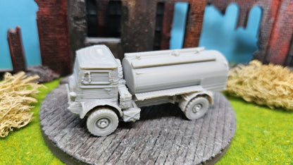 Bedford QL LKW Tanker