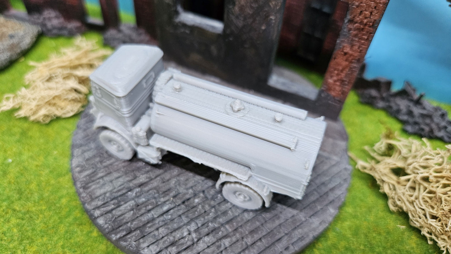 Bedford QL LKW Tanker