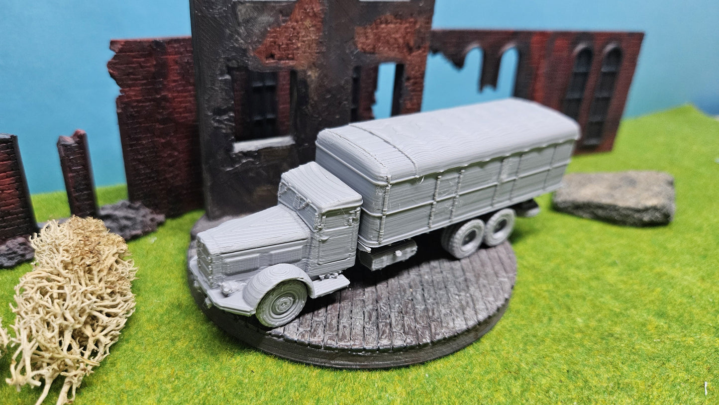 Berliet GPLE 15t französischer Transport LKW "geschlossen"