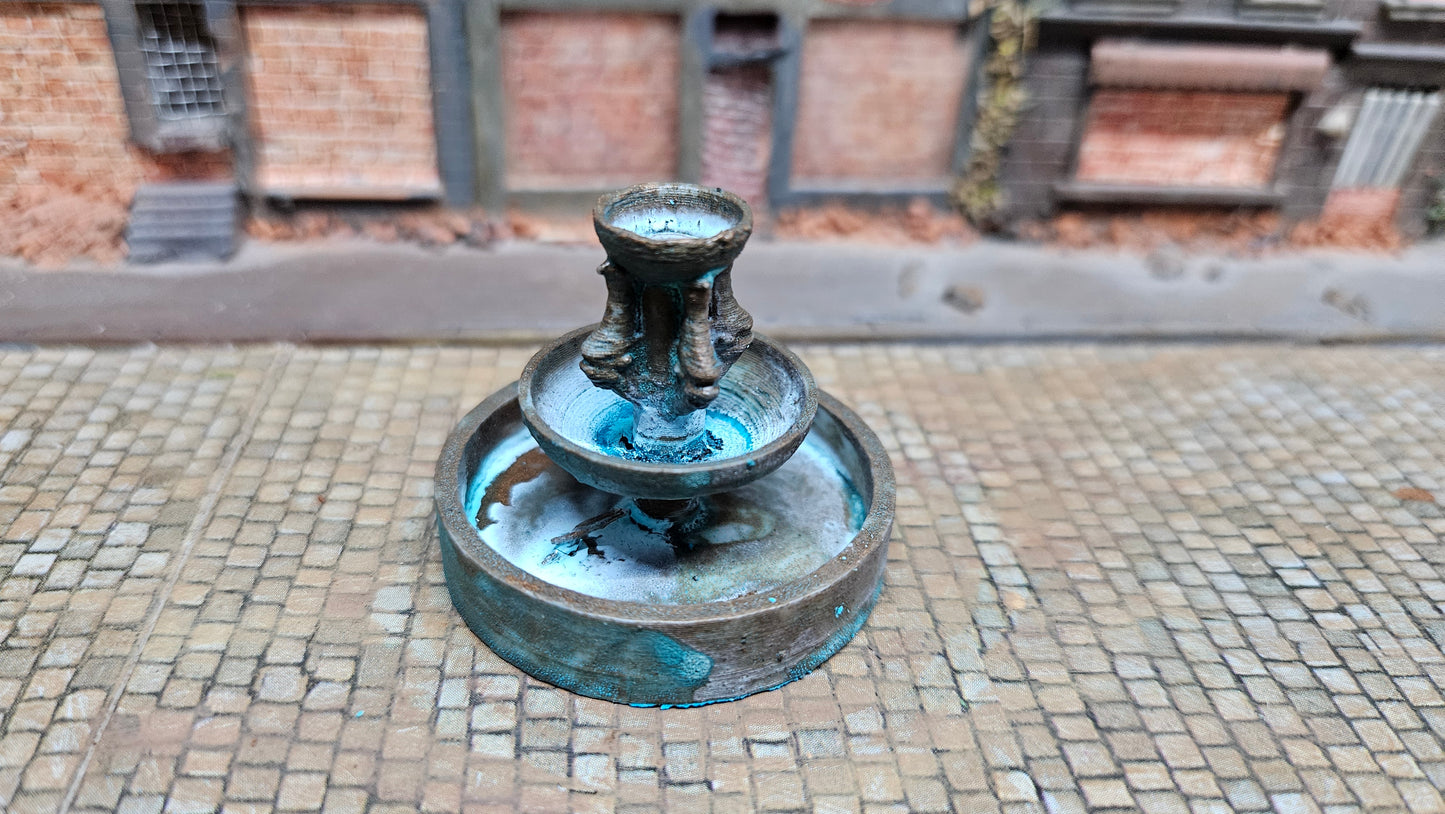 Brunnen aus "Alt-Bronze" (klein) Deko für Stadt Diorama - Spur H0 (1:87)