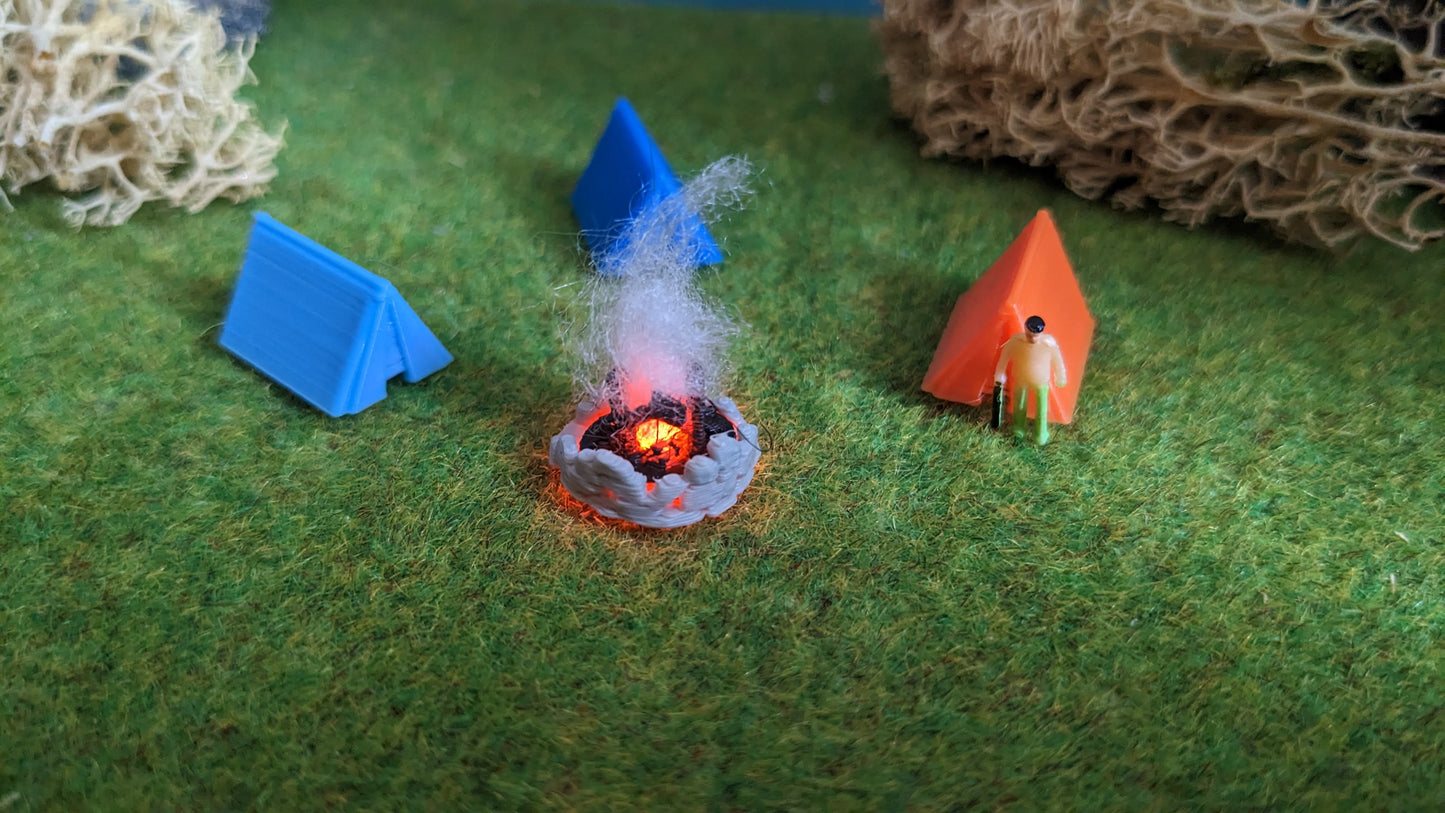 3 Zelte mit Lagerfeuer für Campingplatz (inkl. Feuer-LED)