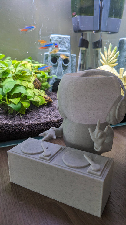 Harry Plant "DJ-Plant" lustiger Blumentopf als Discjockey