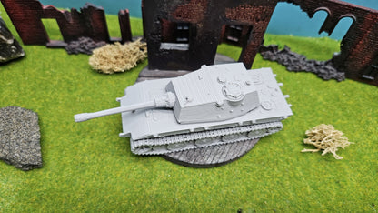 E-100 Ausf. B mit Henschel "Michael Rinaldi" Turm